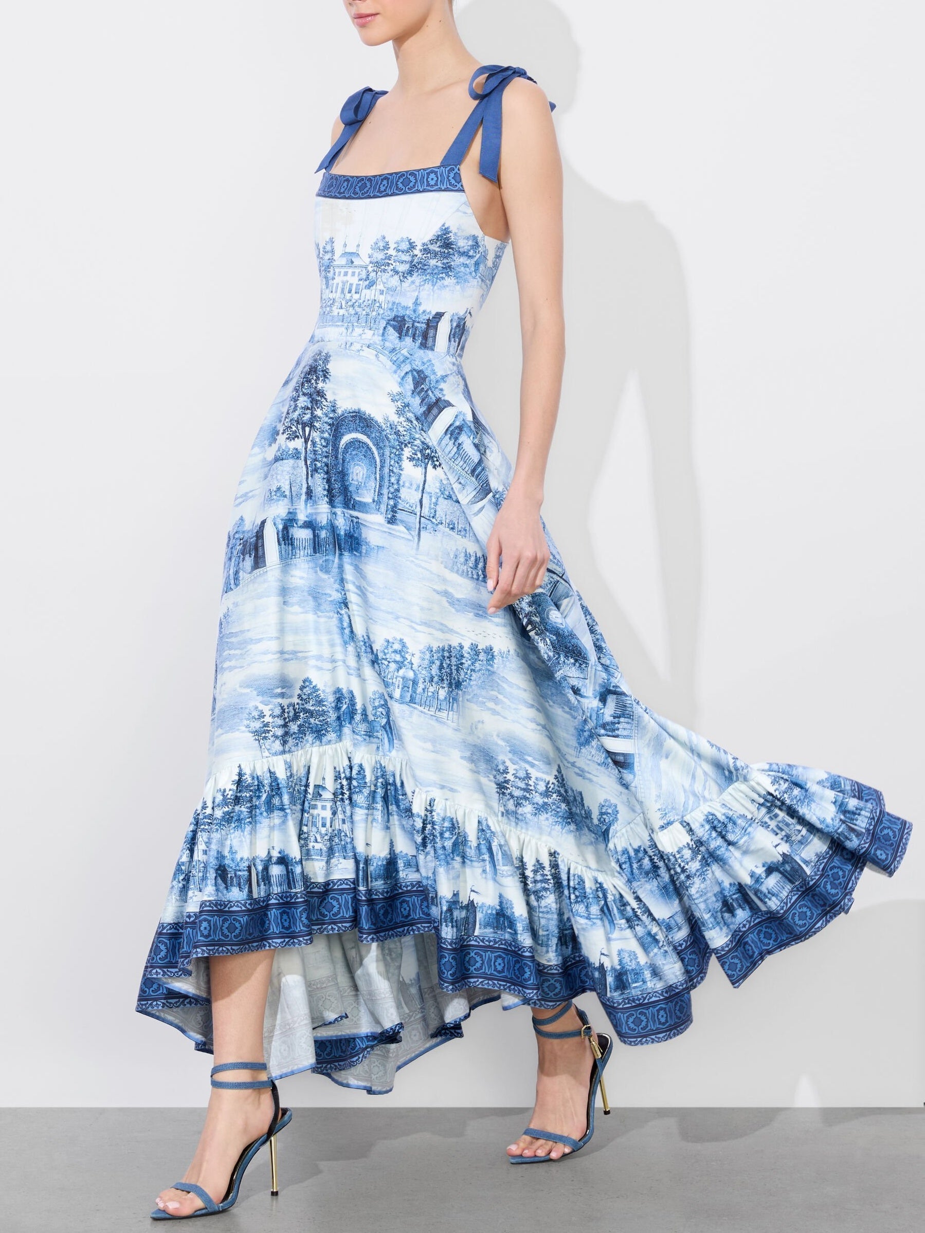 Romantic Floral Print Maxi Dress