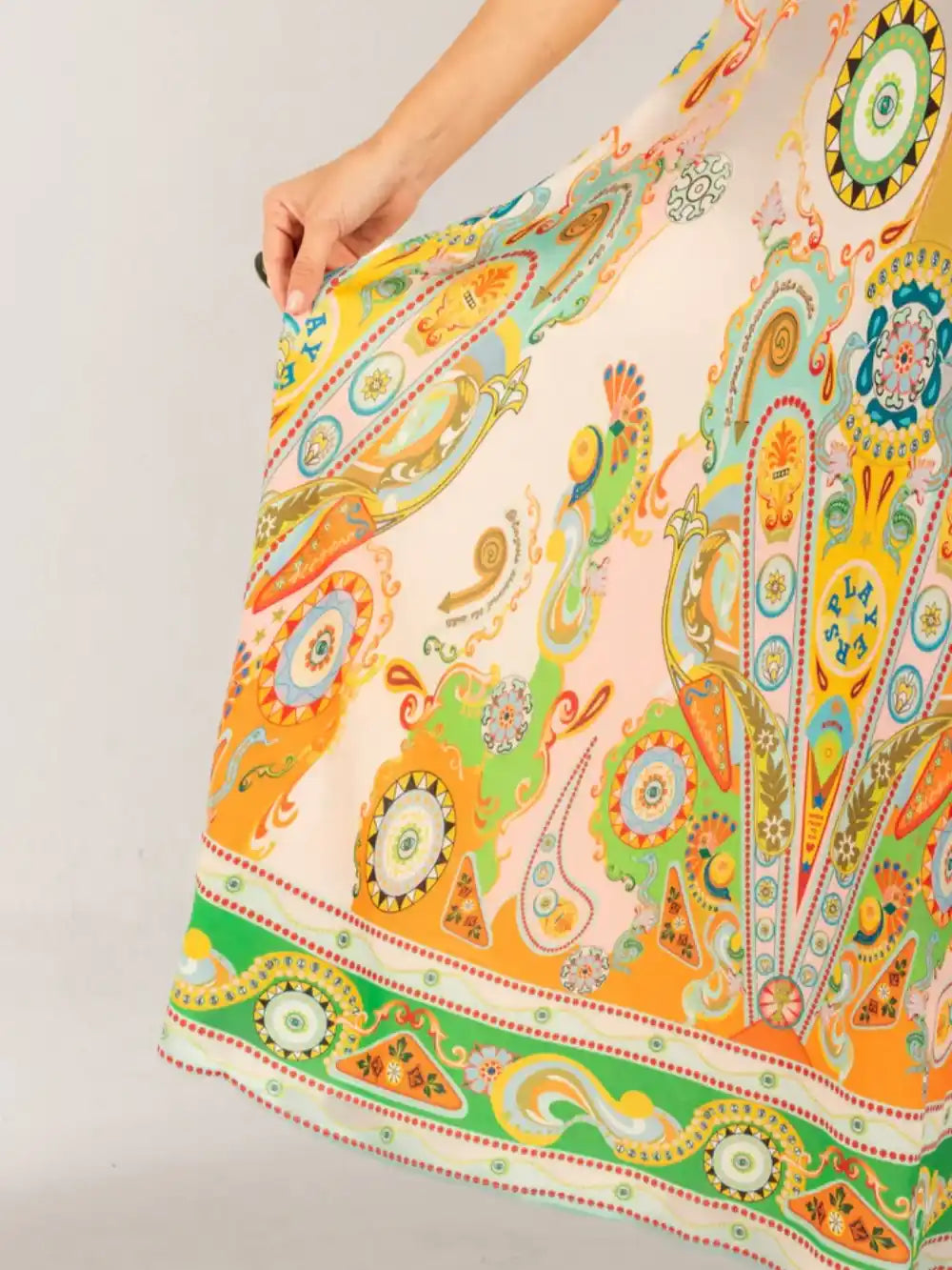 Fashionable Ethnic Holiday Print Midi Dress