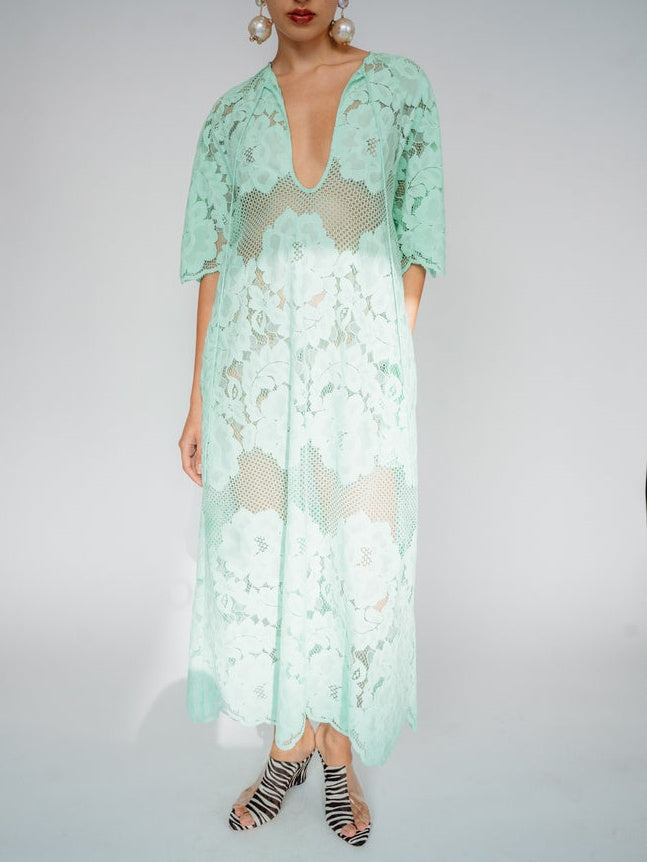 Wide Scalloped Sleeves A-line Maxi Dress